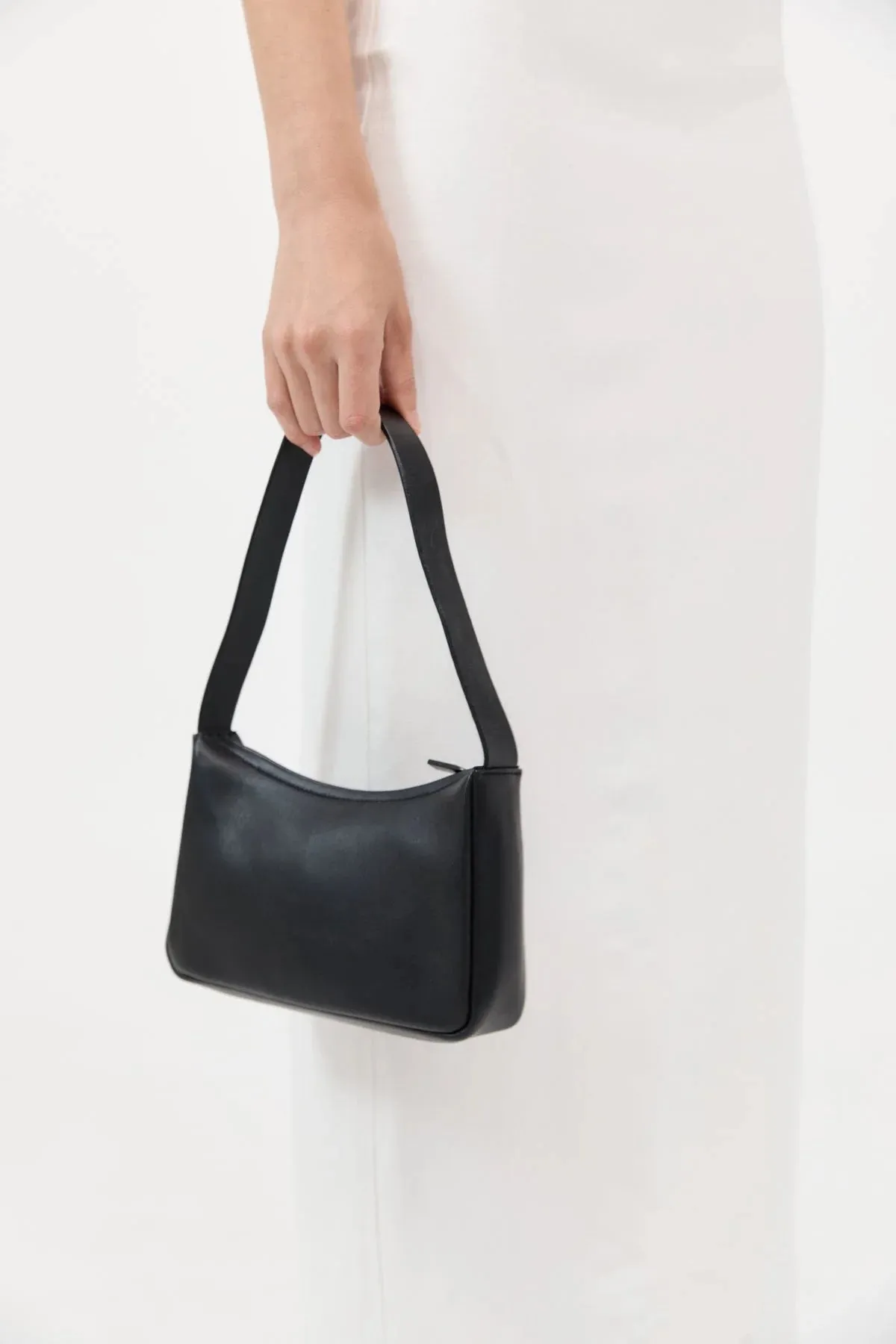 90s Petit Shoulder Bag -Black