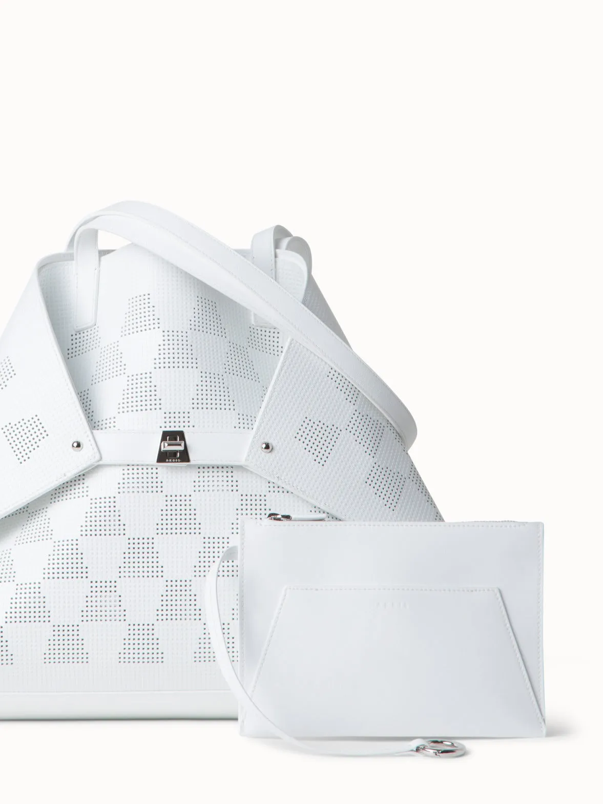 Ai Medium Shoulder Tote