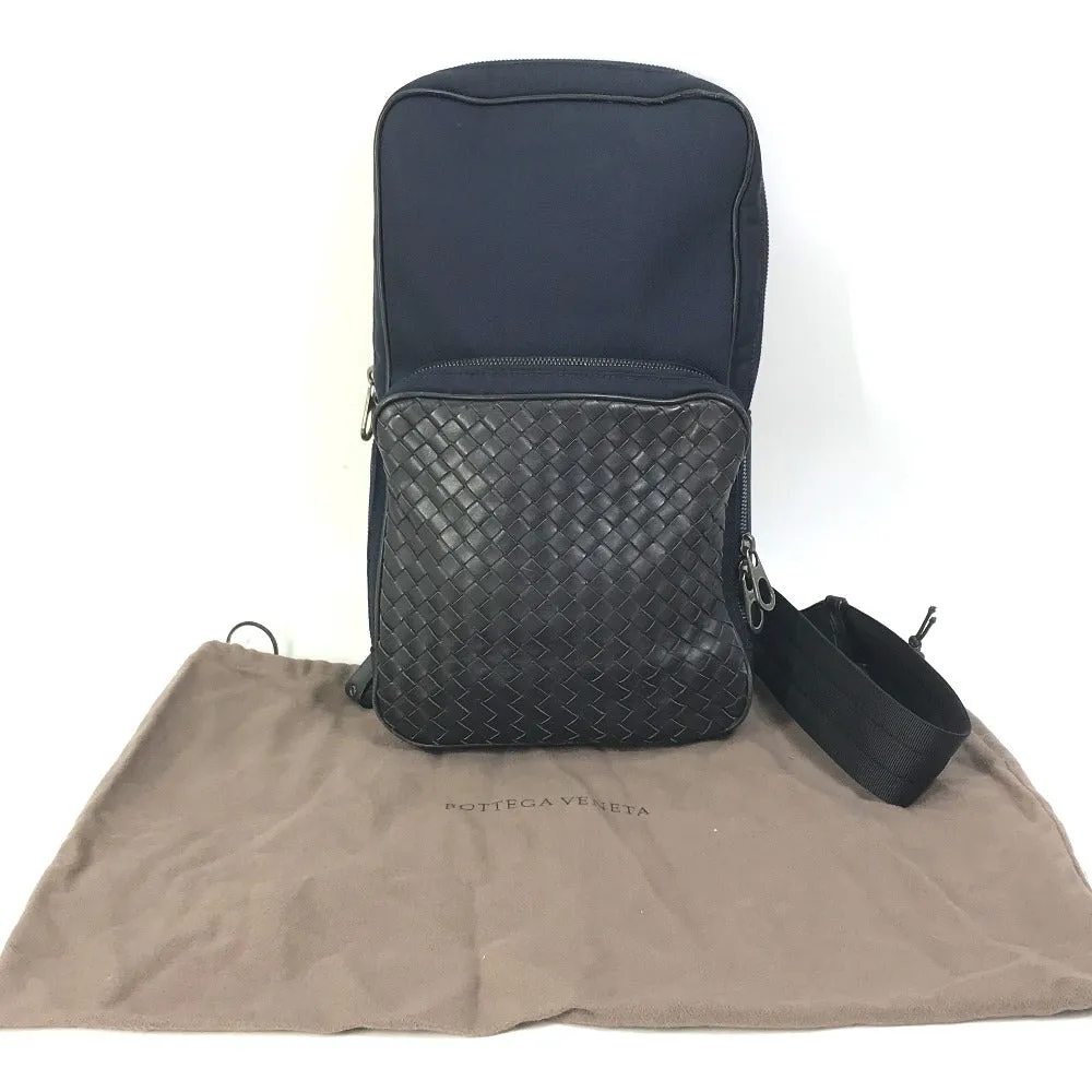BOTTEGAVENETA Sling bag Leather / canvas Navy Cross Sling Bag INTRECCIATO mens Used Authentic