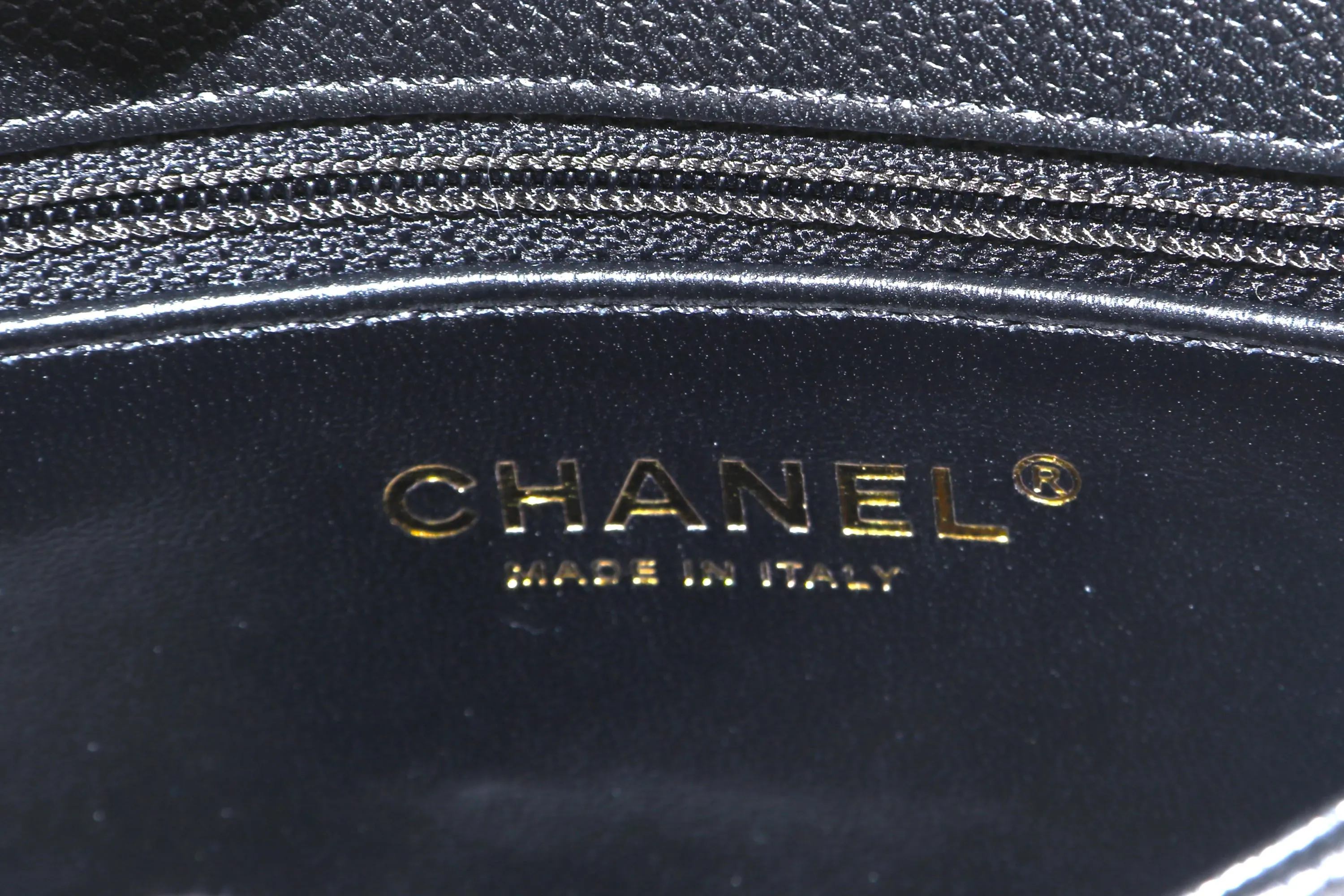 CHANEL AS3829 HEART CHAIN MINI FLAP [MICROCHIP (LGETxxxx)] BLACK CAVIAR GOLD HARDWARE, WITH DUST COVER & BOX