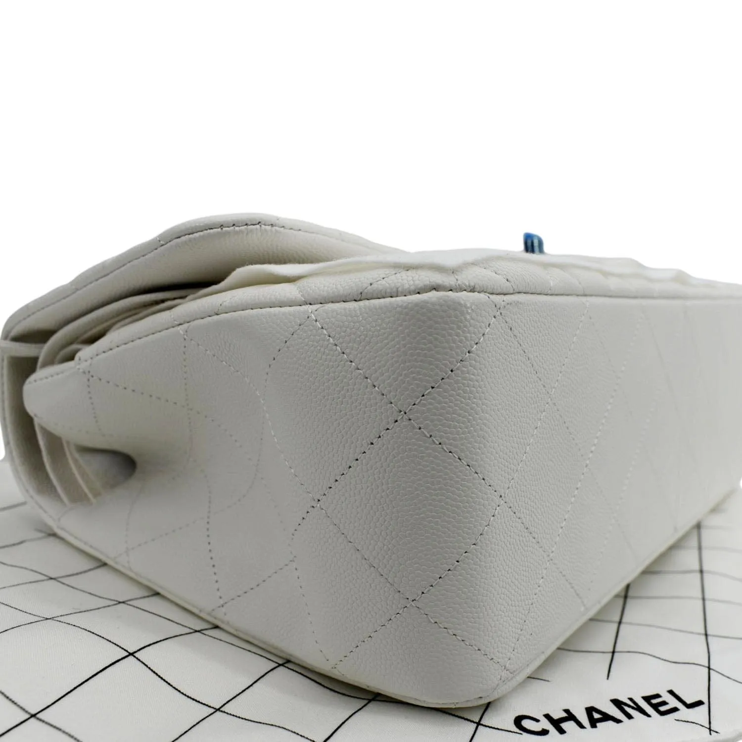 CHANEL Jumbo Double Flap Quilted Caviar Leather Shoulder Bag White