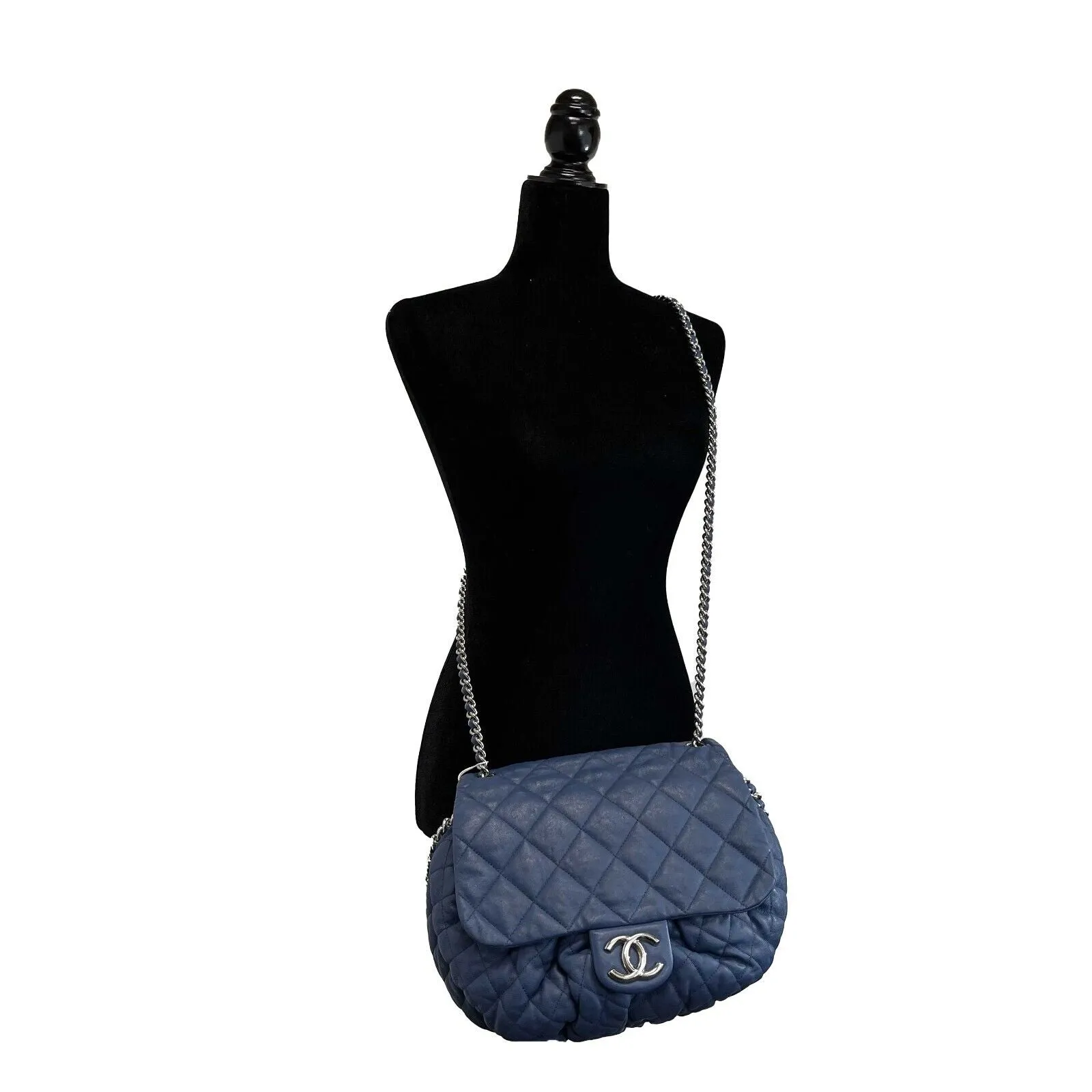 Chanel Medium Chain Around Crossbody Flap Bag 2011/2012 Blue