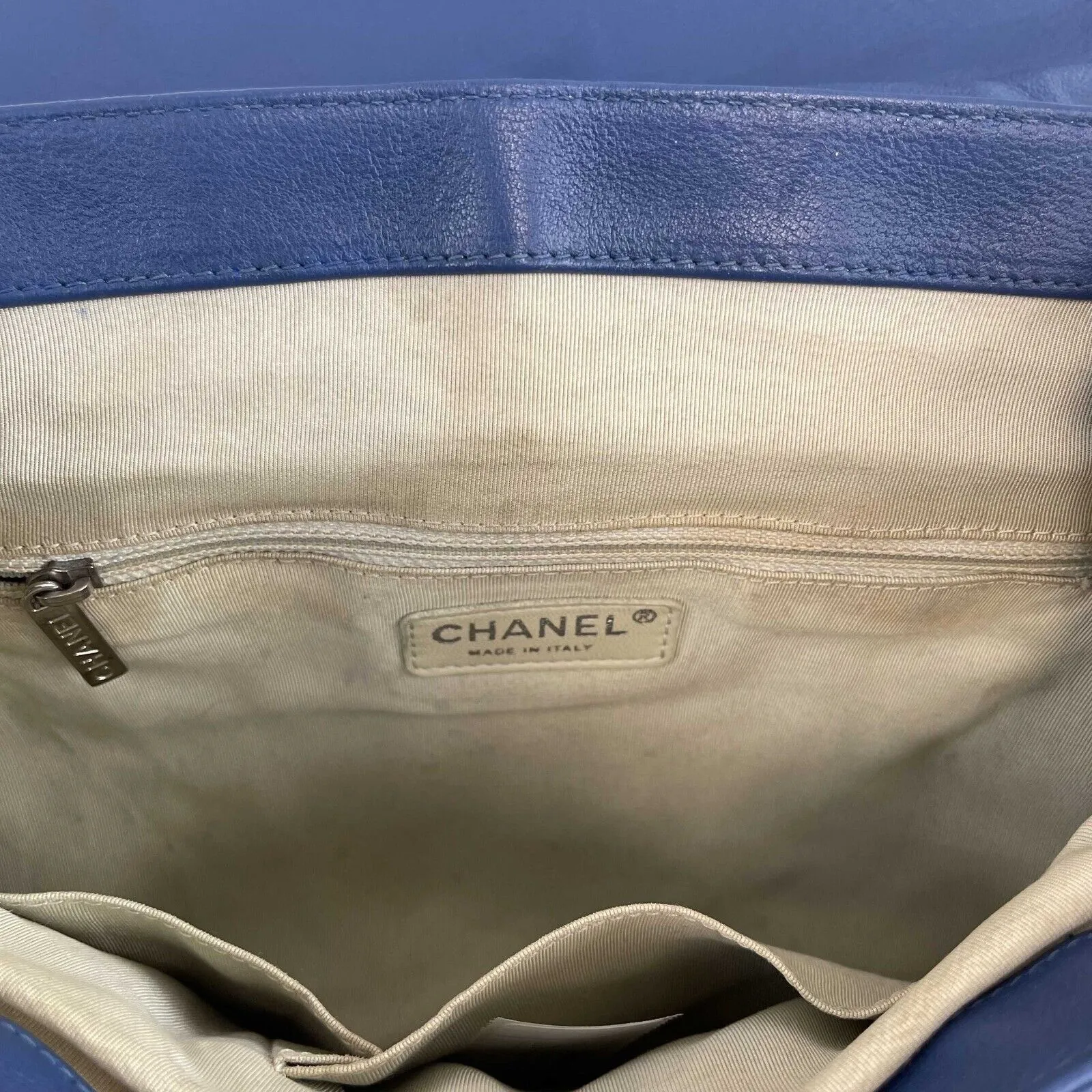 Chanel Medium Chain Around Crossbody Flap Bag 2011/2012 Blue