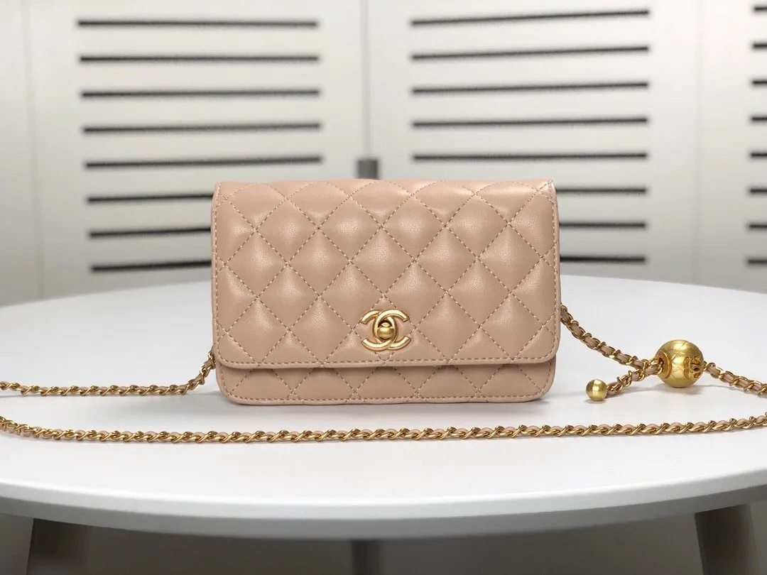 Designer bags by Chanel 080