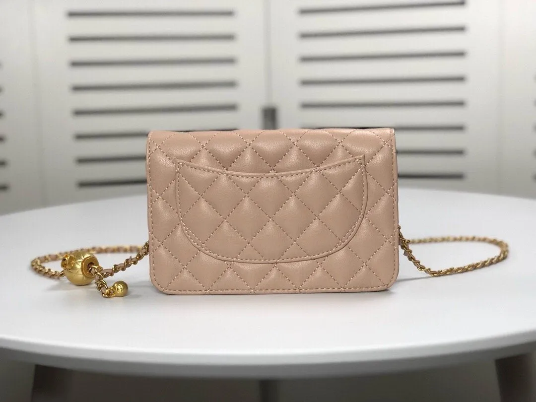 Designer bags by Chanel 080