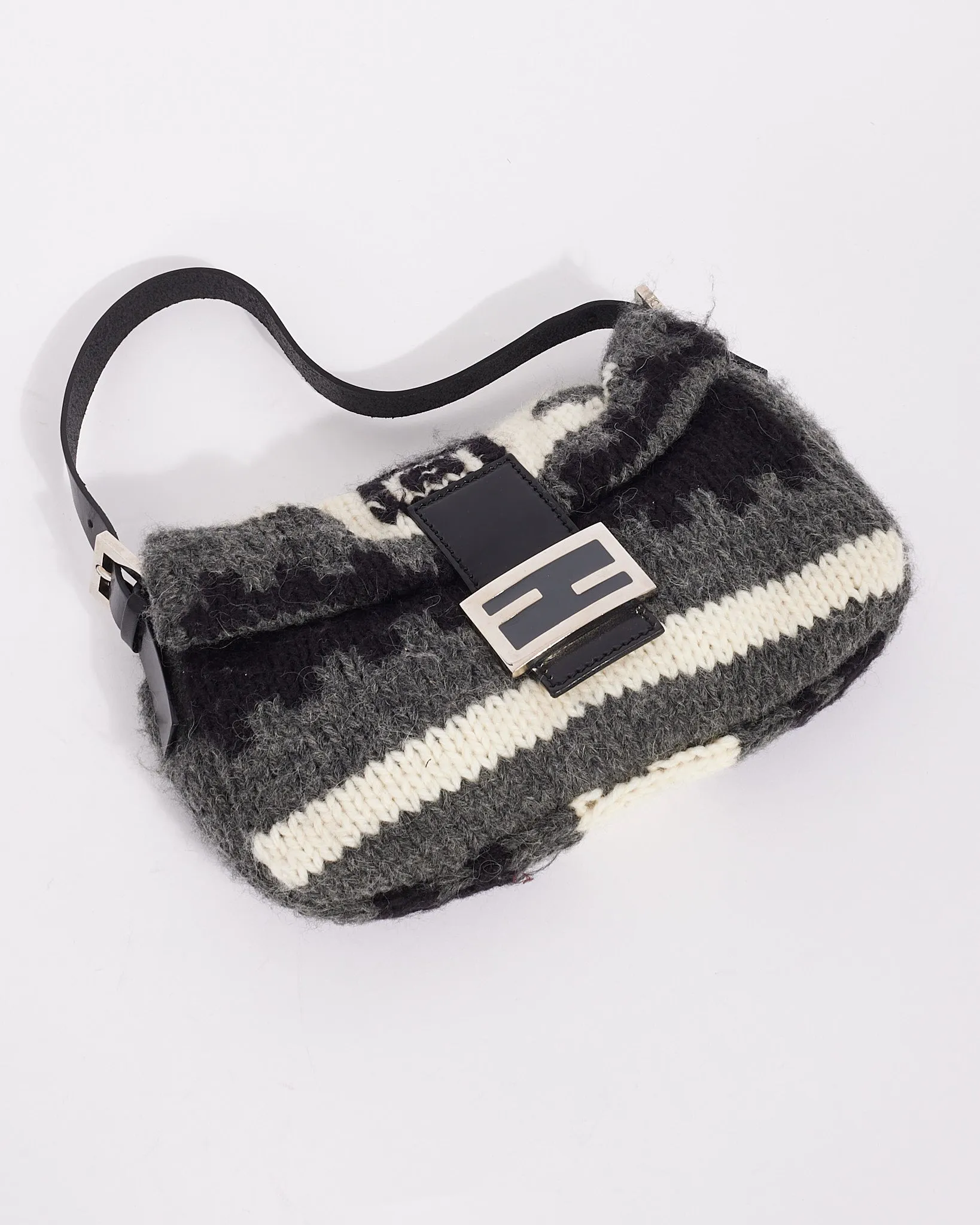 Fendi Grey Wool Knit Small Mamma Baguette Shoulder Bag