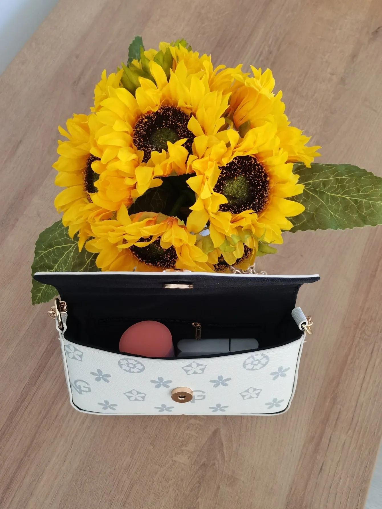 Geo Graphic Flap Baguette Bag - White