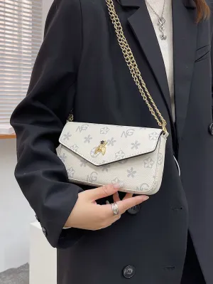 Geo Graphic Flap Baguette Bag - White
