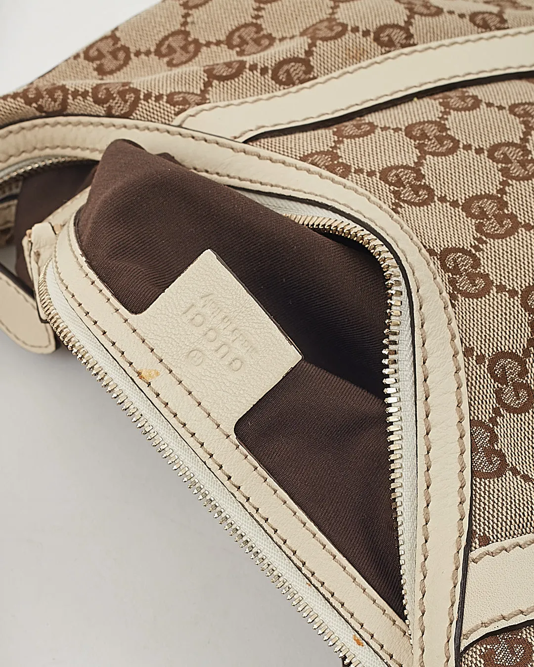 Gucci White Trim GG Print Canvas Shoulder Bag