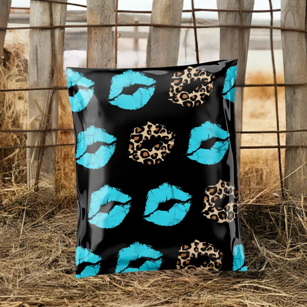 Leopard turquoise lips 10x13 premium poly mailers