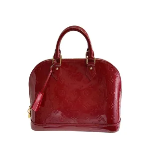 Louis Vuitton - Excellent - Alma PM in Red Patent Leather - Top Handle Handbag