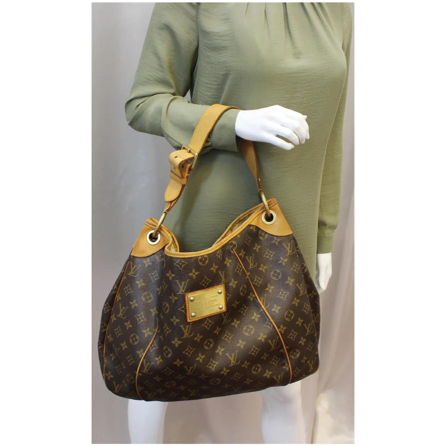LOUIS VUITTON Galliera GM Monogram Canvas Shoulder Tote Bag Brown
