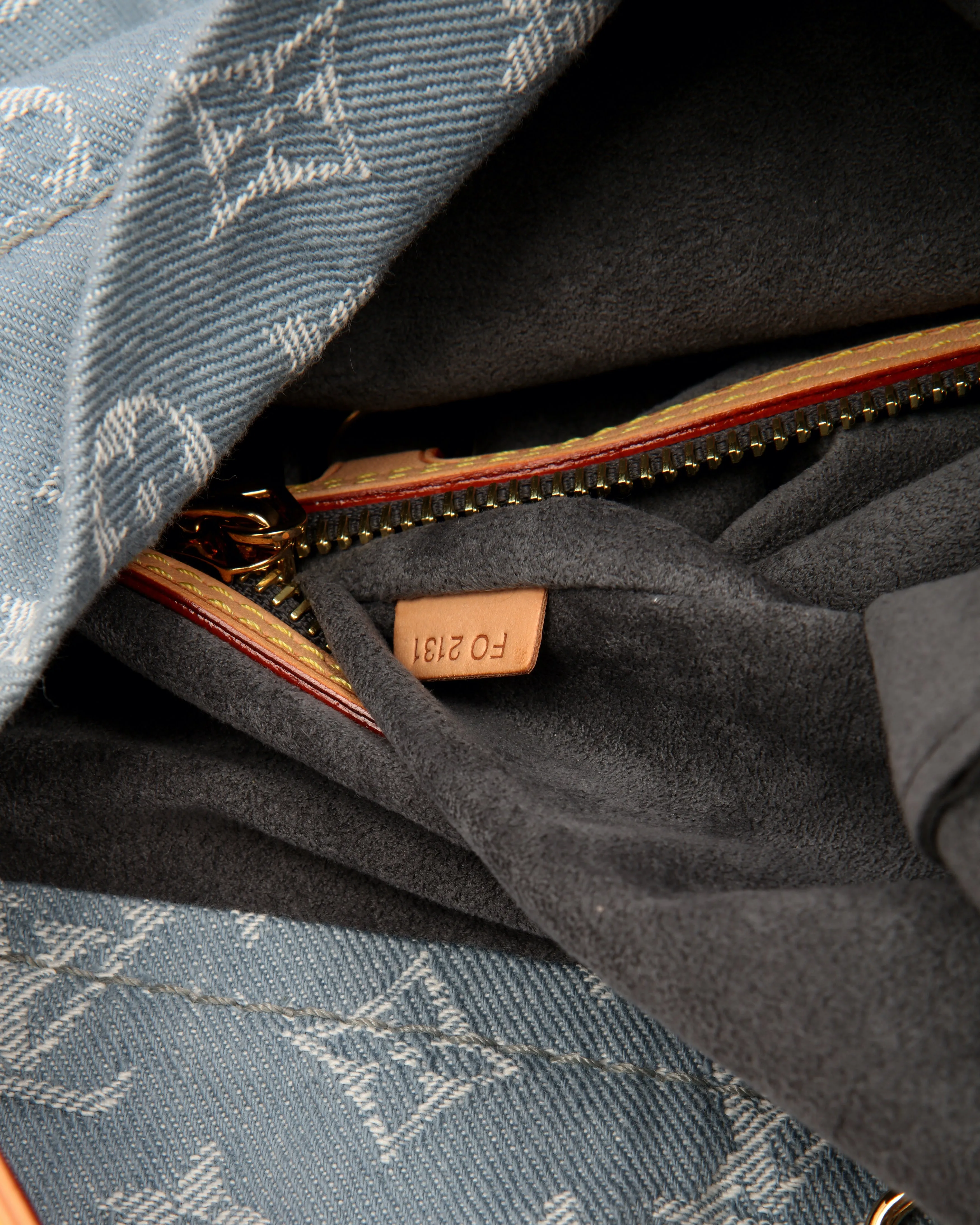 Louis Vuitton Sky Blue Denim Monogram Daily GM Shoulder Bag