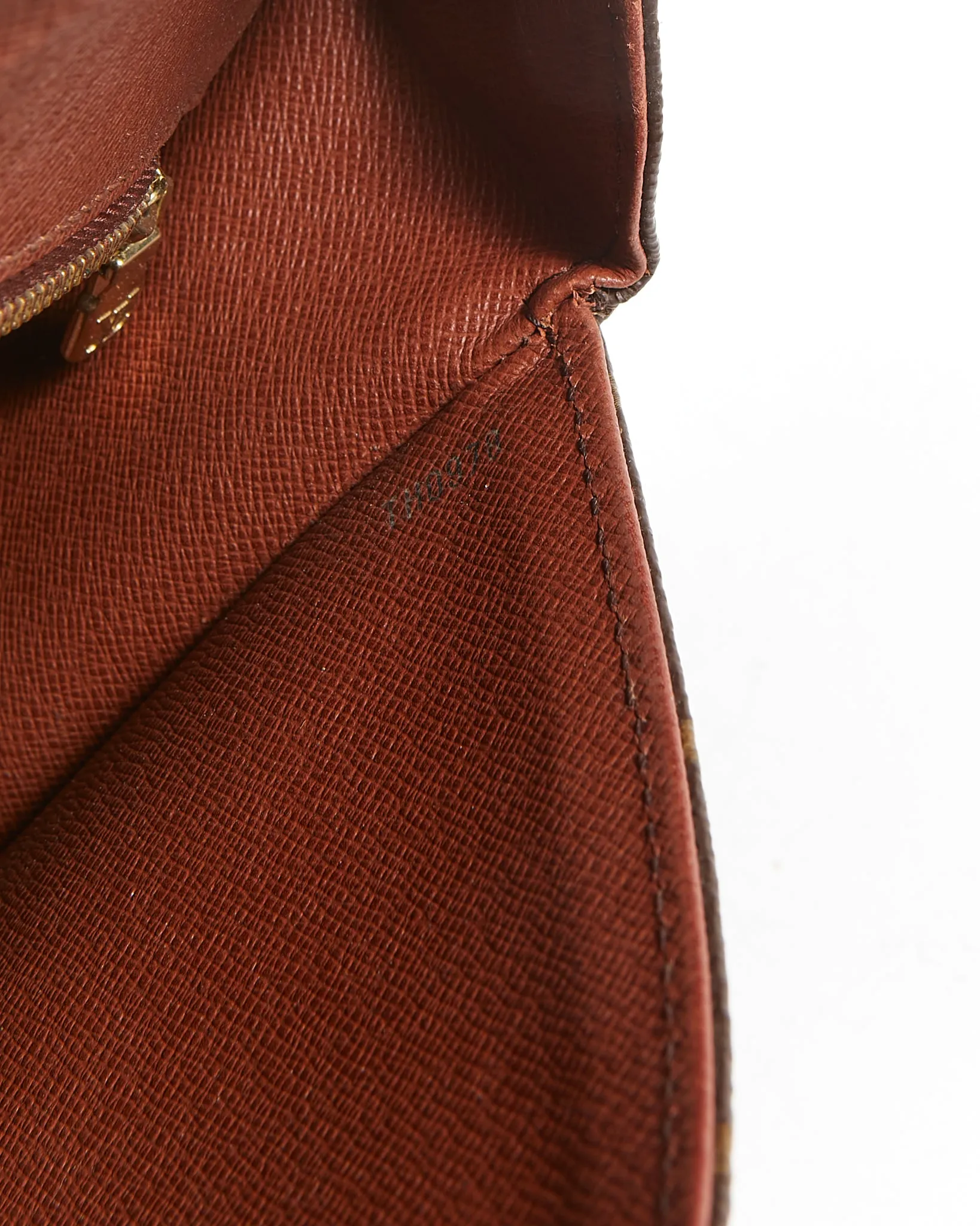 Louis Vuittton Monogram Canvas Saint Cloud MM Crossbody Bag
