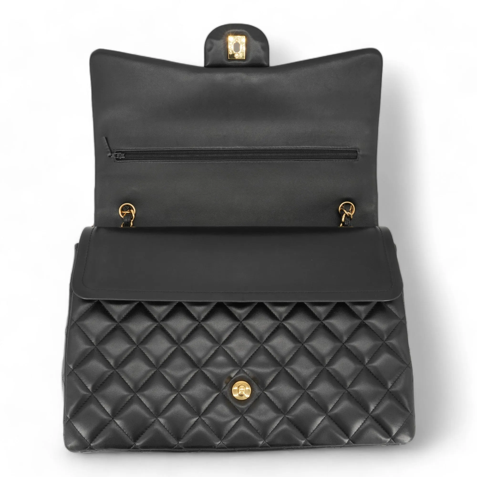 Maxi Jumbo Classic Double Flap Bag in Black Lambskin