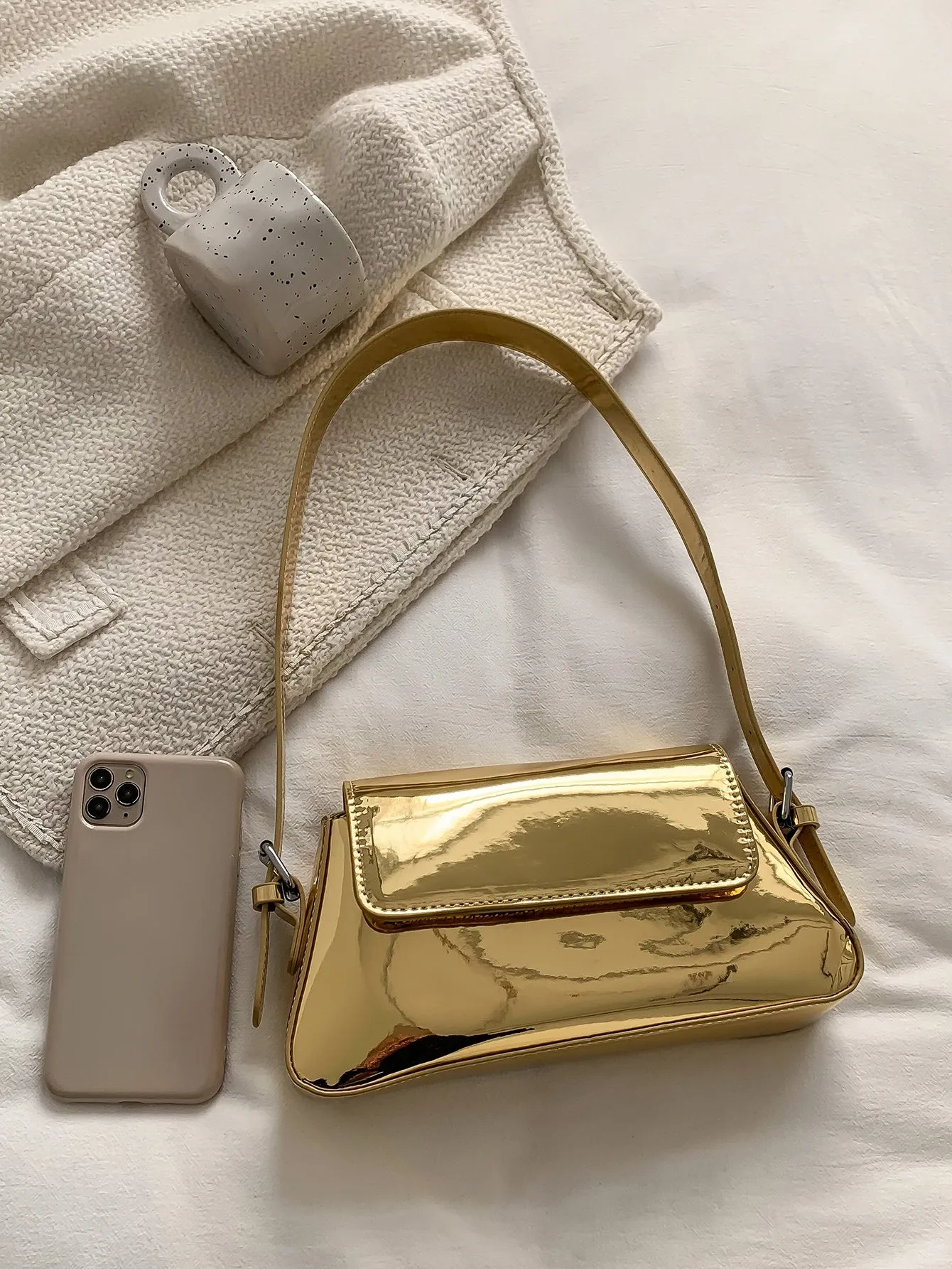 Metallic Flap Baguette Bag - Gold