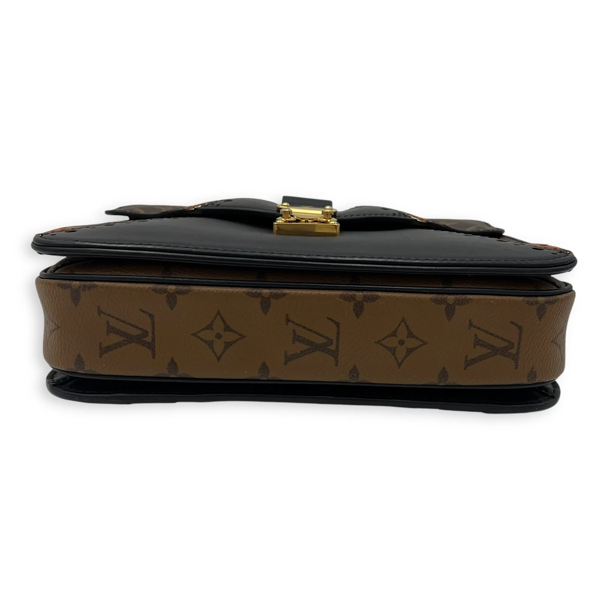Metis Pochette MM Crossbody bag in Monogram coated canvas, Gold Hardware