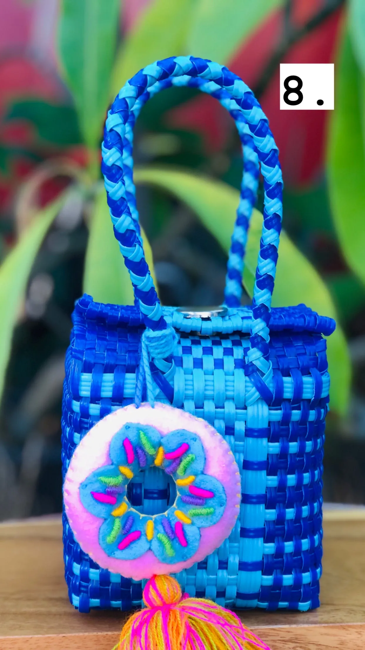 Mini  Mercado  Tote Bags