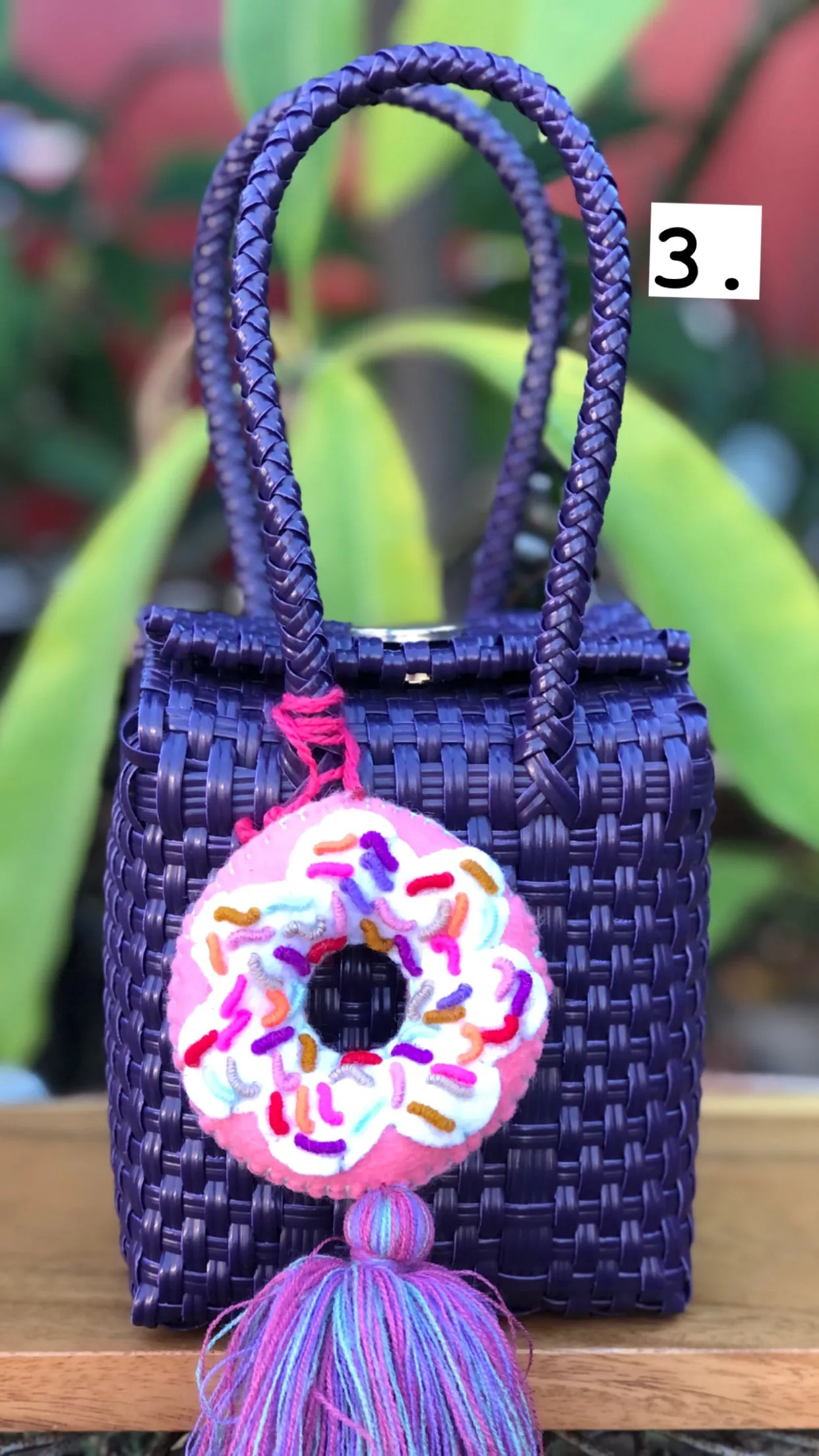 Mini  Mercado  Tote Bags