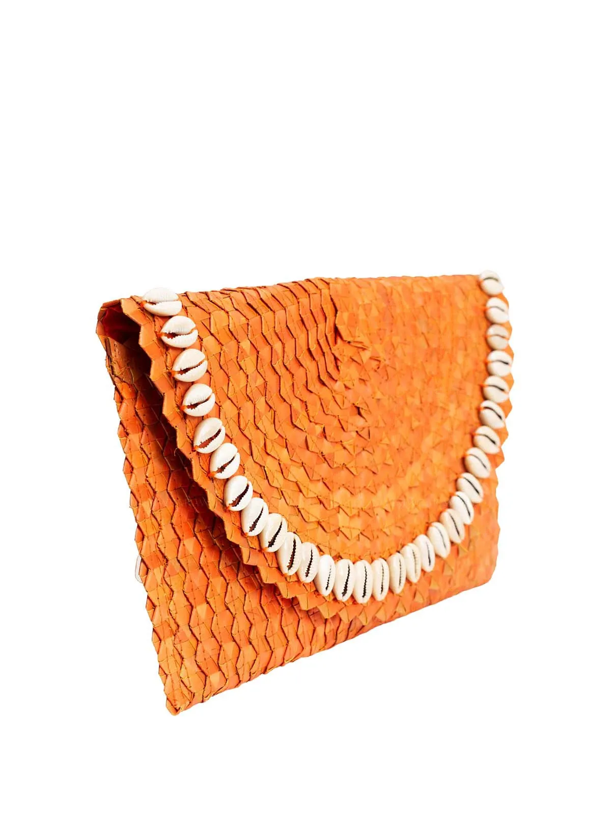 Pandegelang Raffia Seashell Clutch