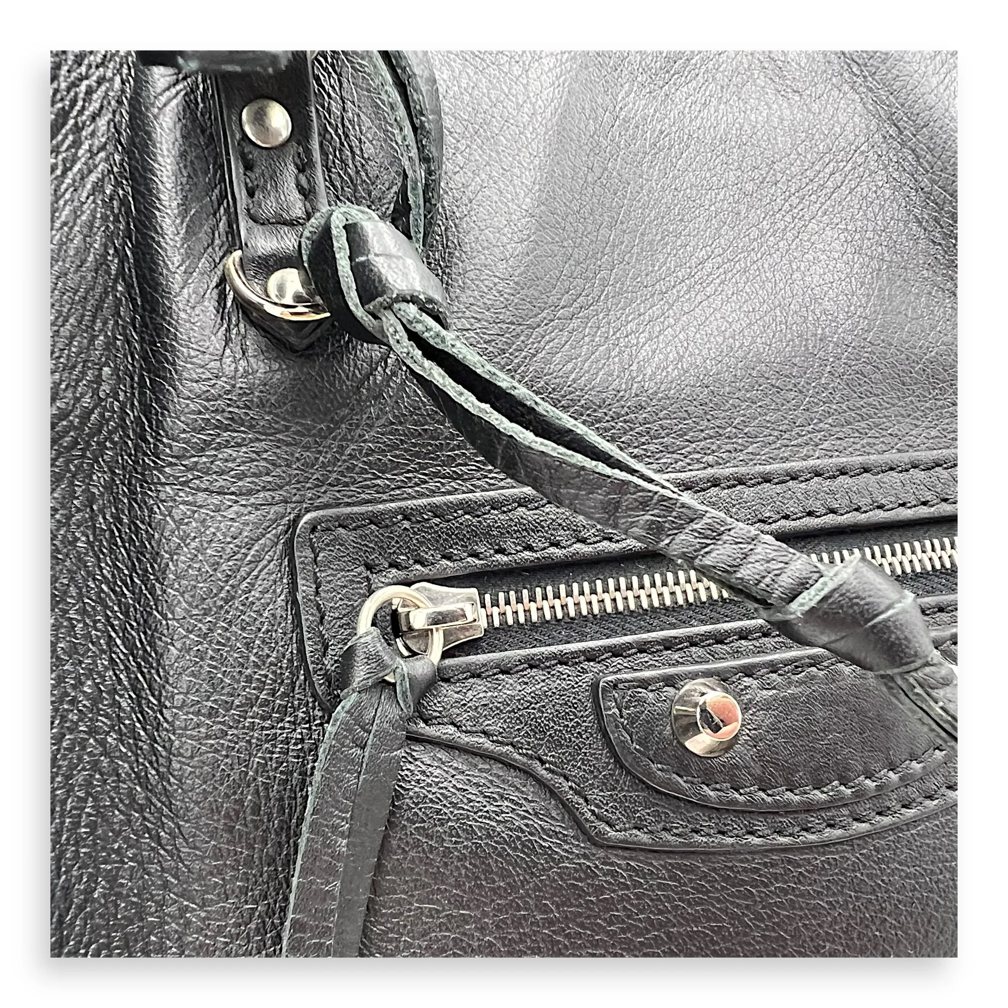 Papier Tote Bag Black in Calfskin, Silver hardware