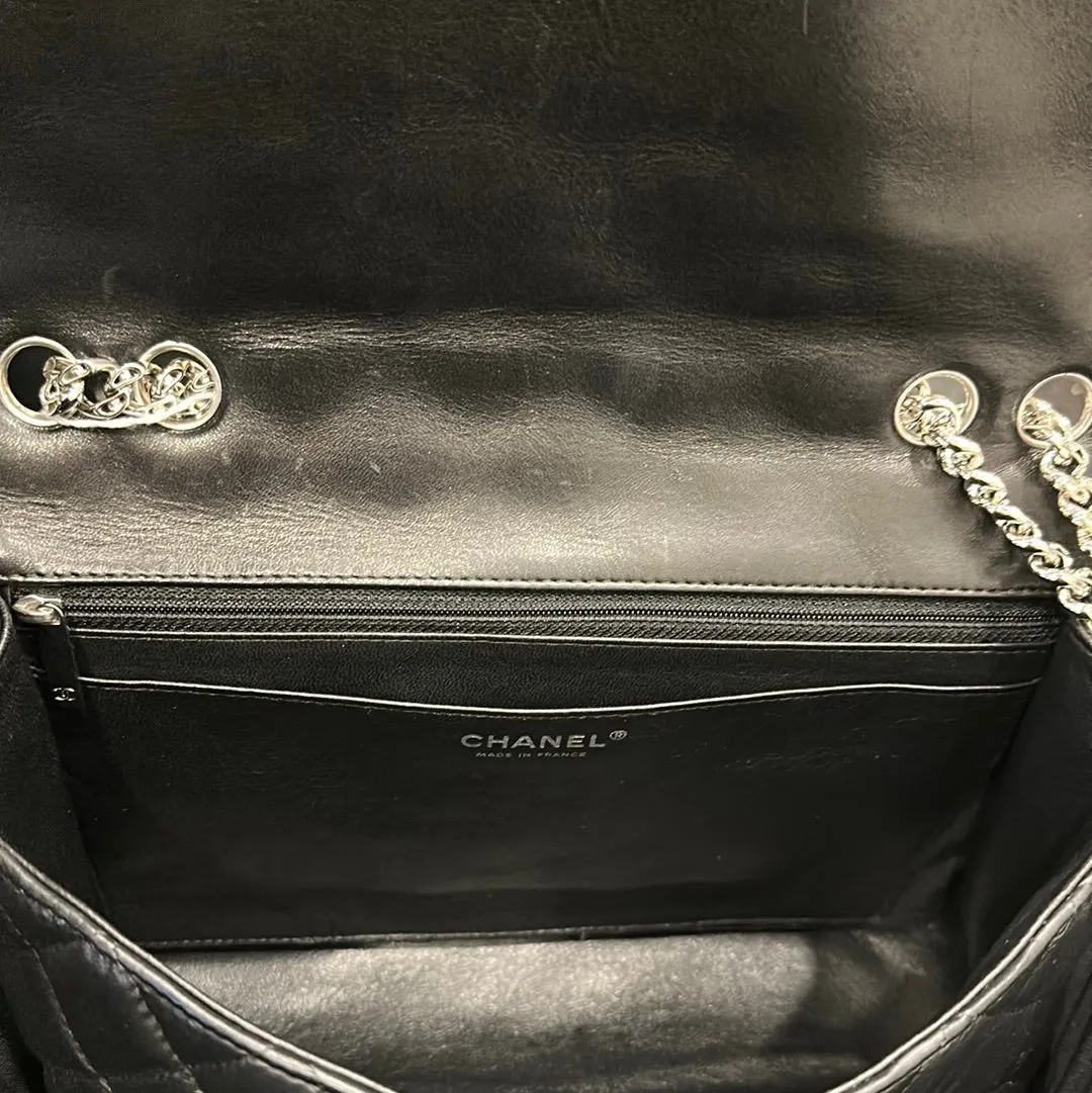 Quilted Leather Medium Classic Flap Bag