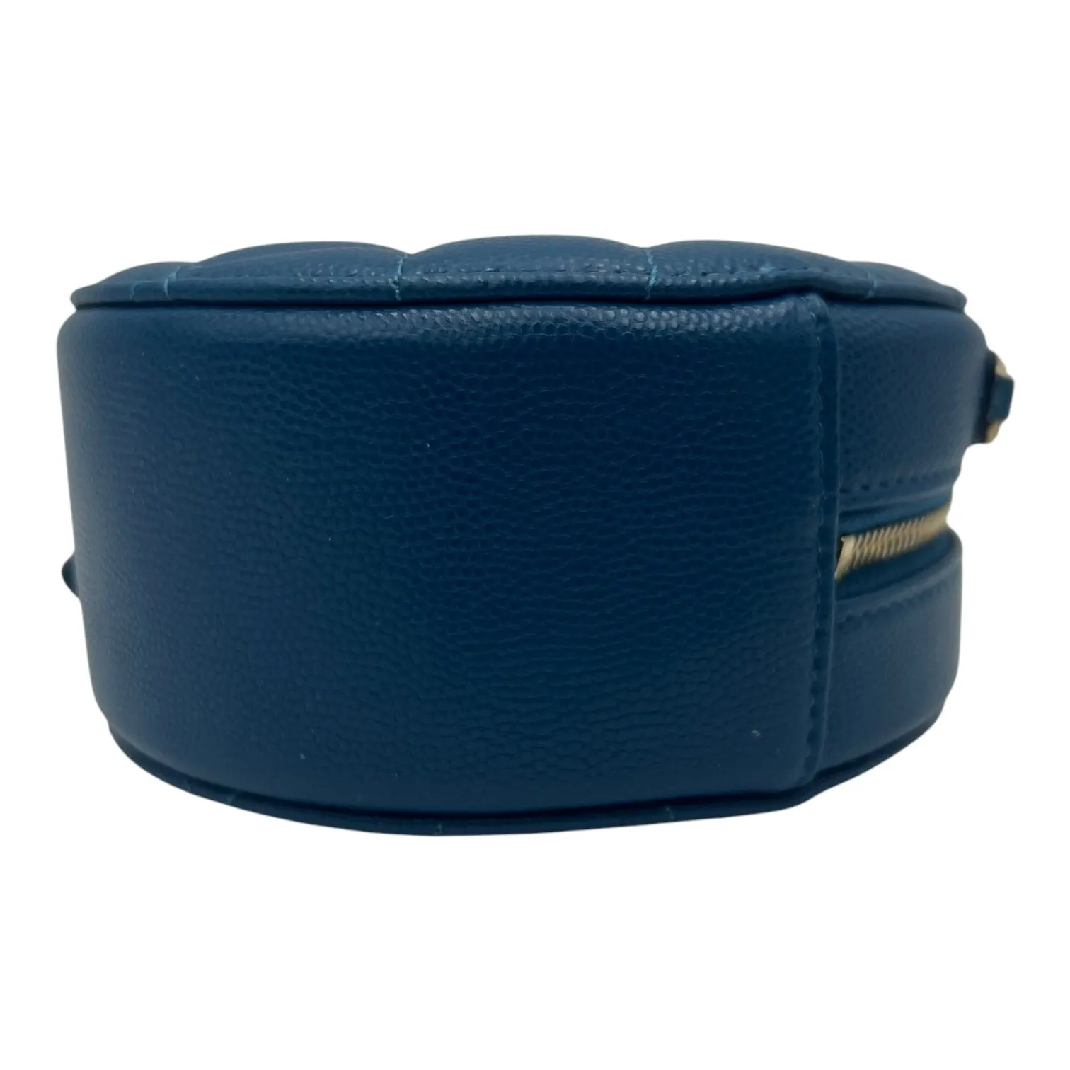 Round CC Crossbody Bag Blue in Caviar Leather, Gold hardware