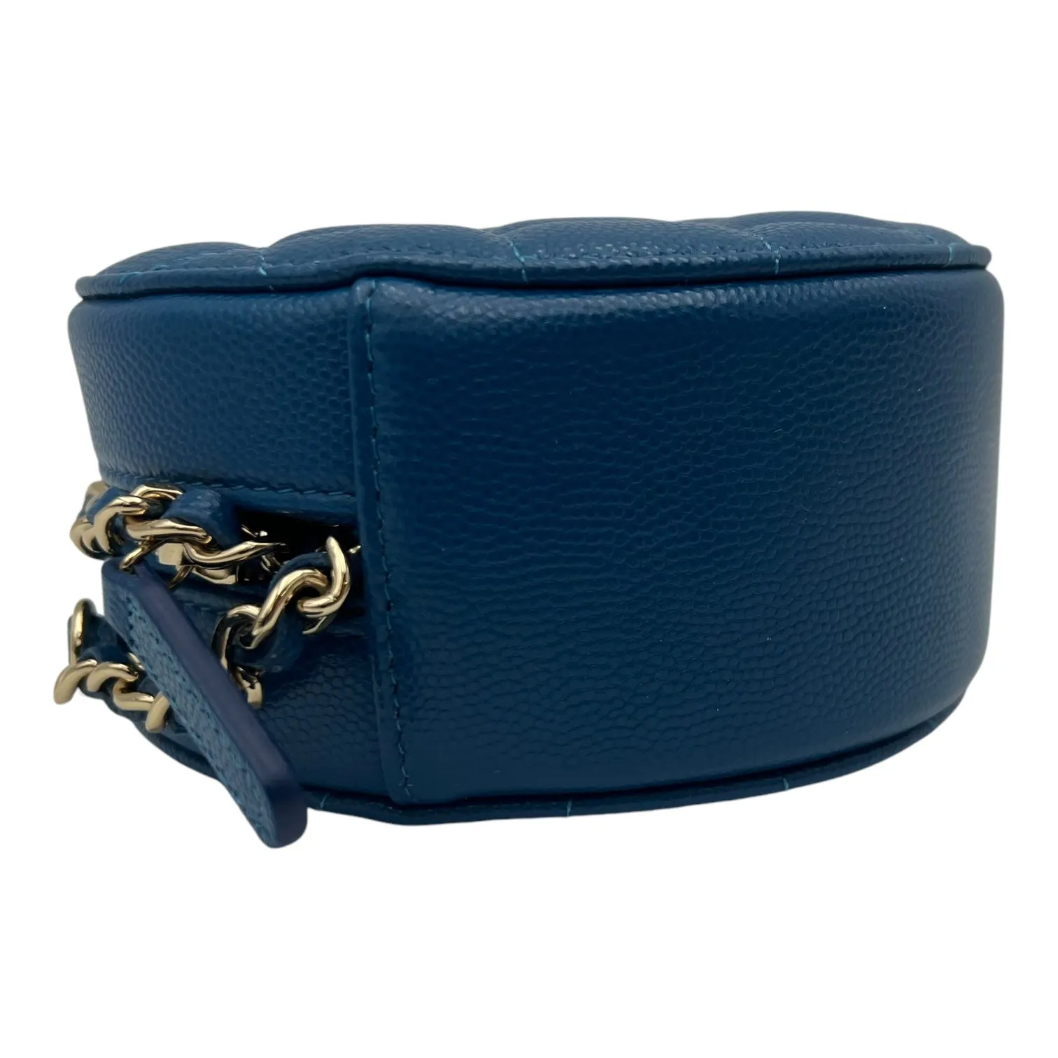 Round CC Crossbody Bag Blue in Caviar Leather, Gold hardware