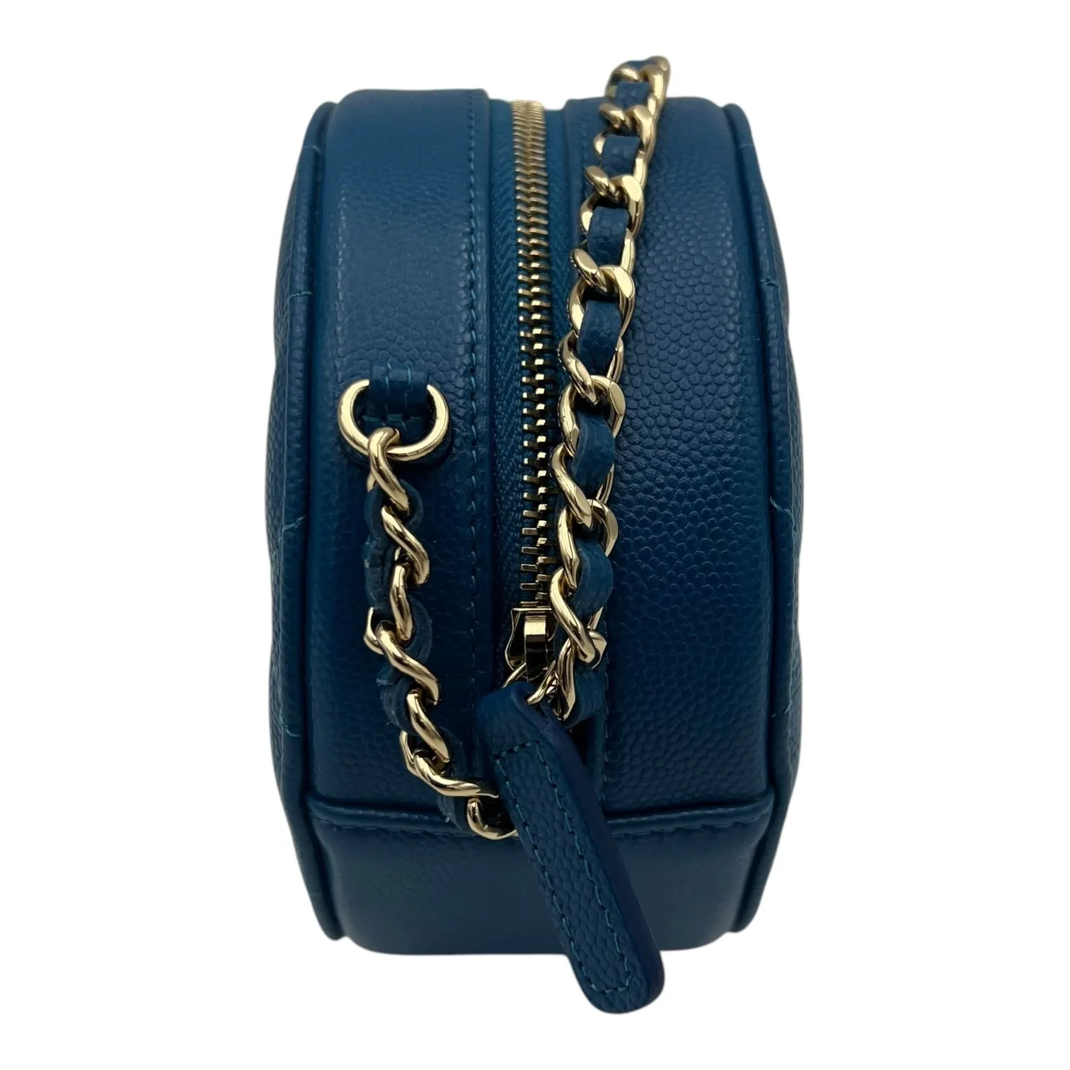 Round CC Crossbody Bag Blue in Caviar Leather, Gold hardware