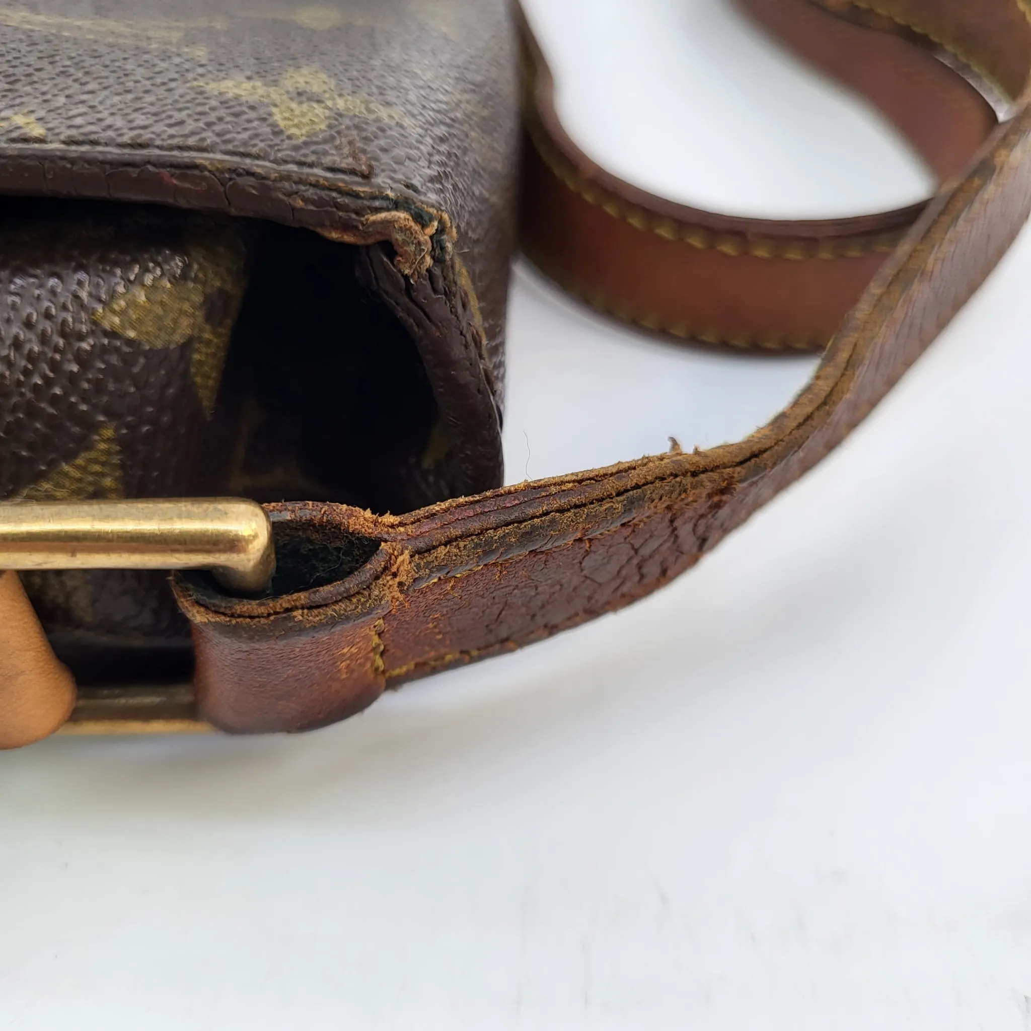 Saint Cloud Shoulder Bag