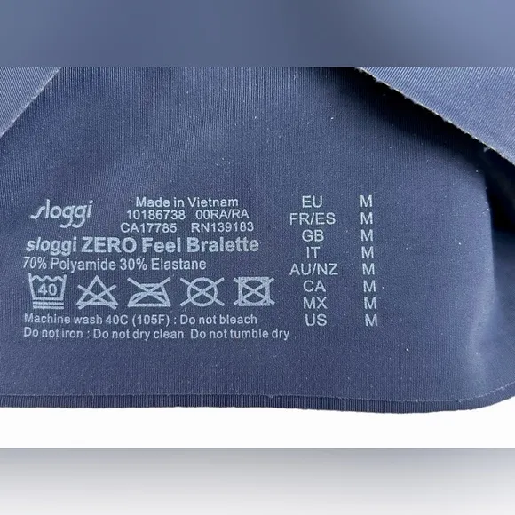 SLOGGI *TWO* Zero Feel Slip On Bralettes In Black &amp; Navy Blue Size M ✨EUC✨
