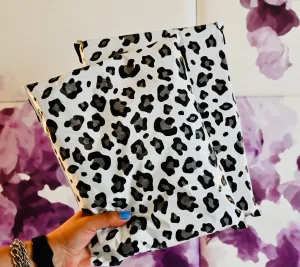 Snow leopard 10x13 premium poly mailers