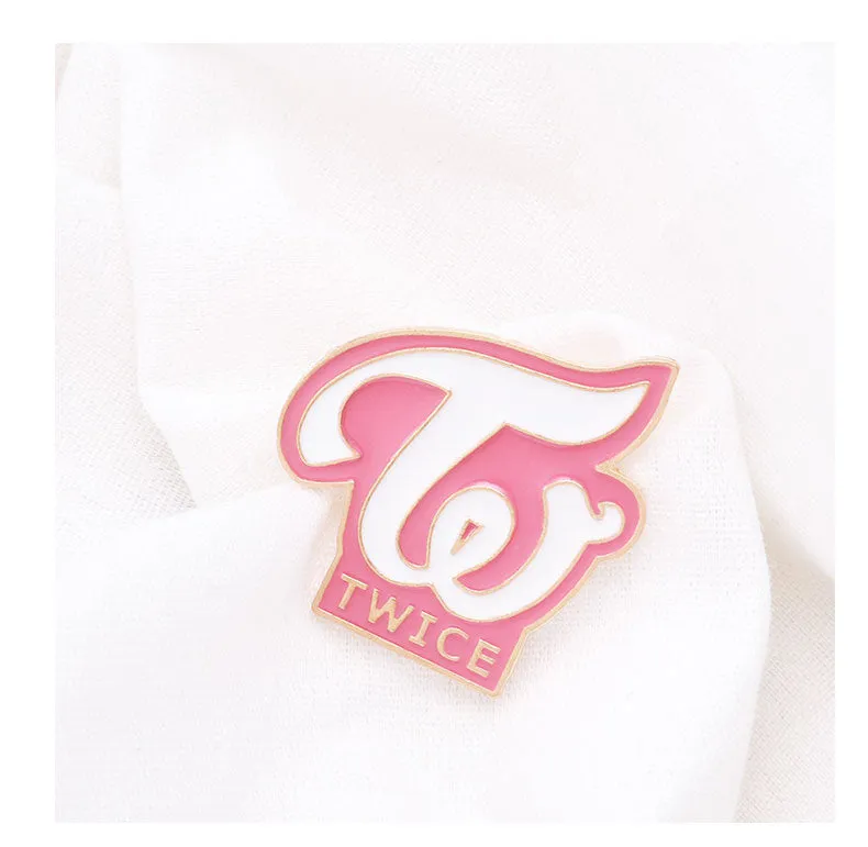 Twice Lightstick pin badge