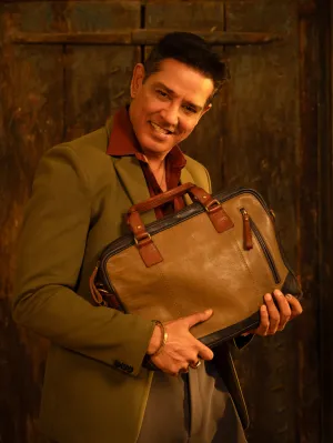 Winger : Real Leather Olive With Black Color Laptop Bag by Art N Vintage