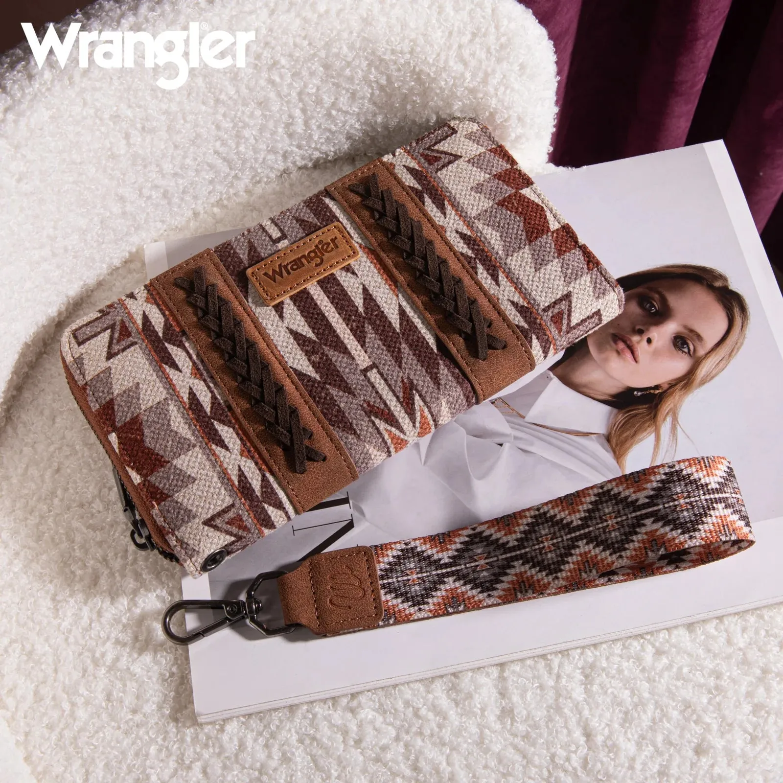 Wrangler Southwestern Art Print Wallet - BROWN